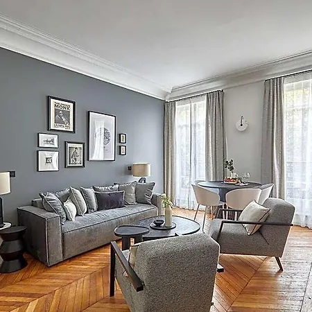 Superb New 1 Bedroom Flat Notre Dame De Paris